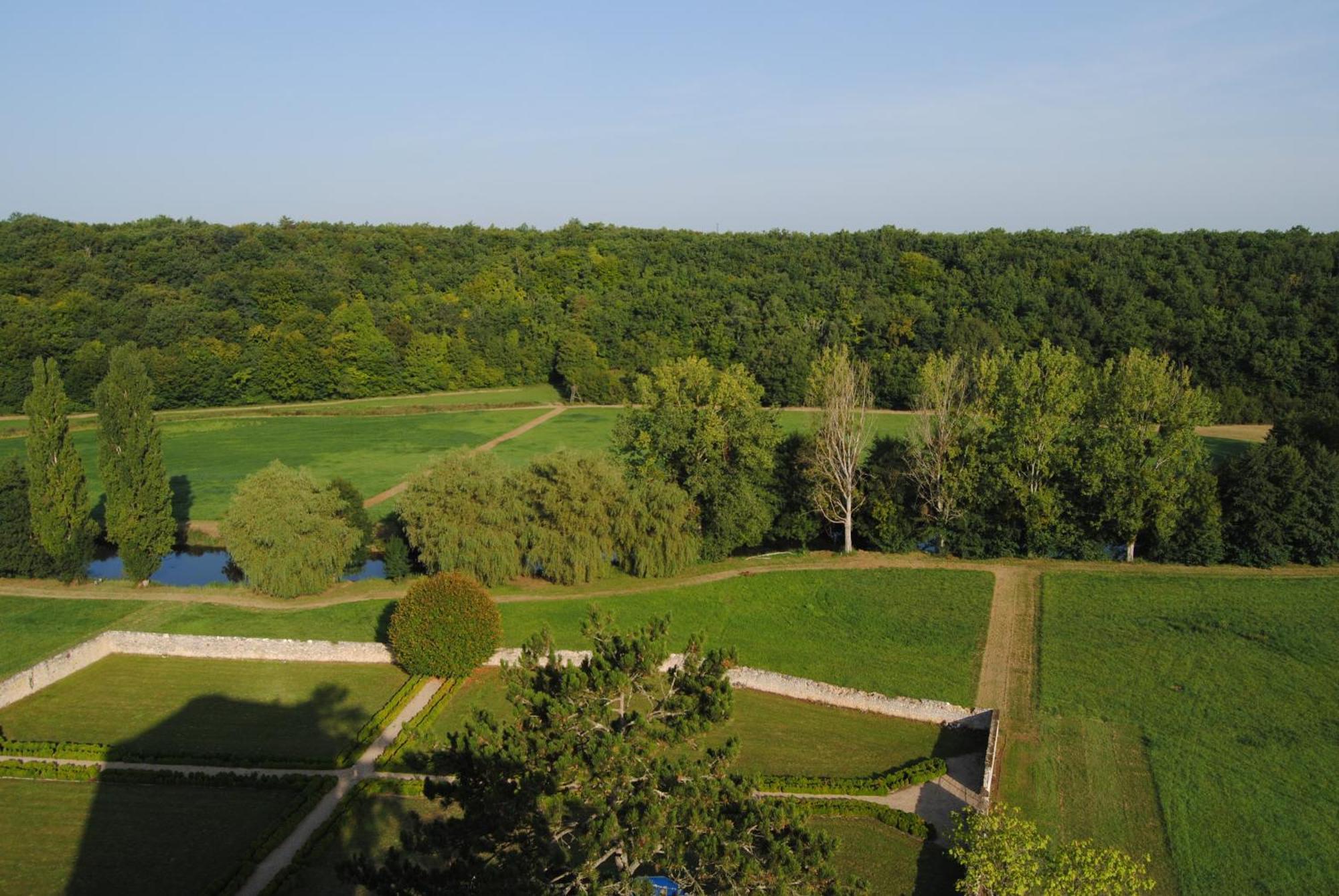 Chateau De Mazieres Tendu Exterior photo
