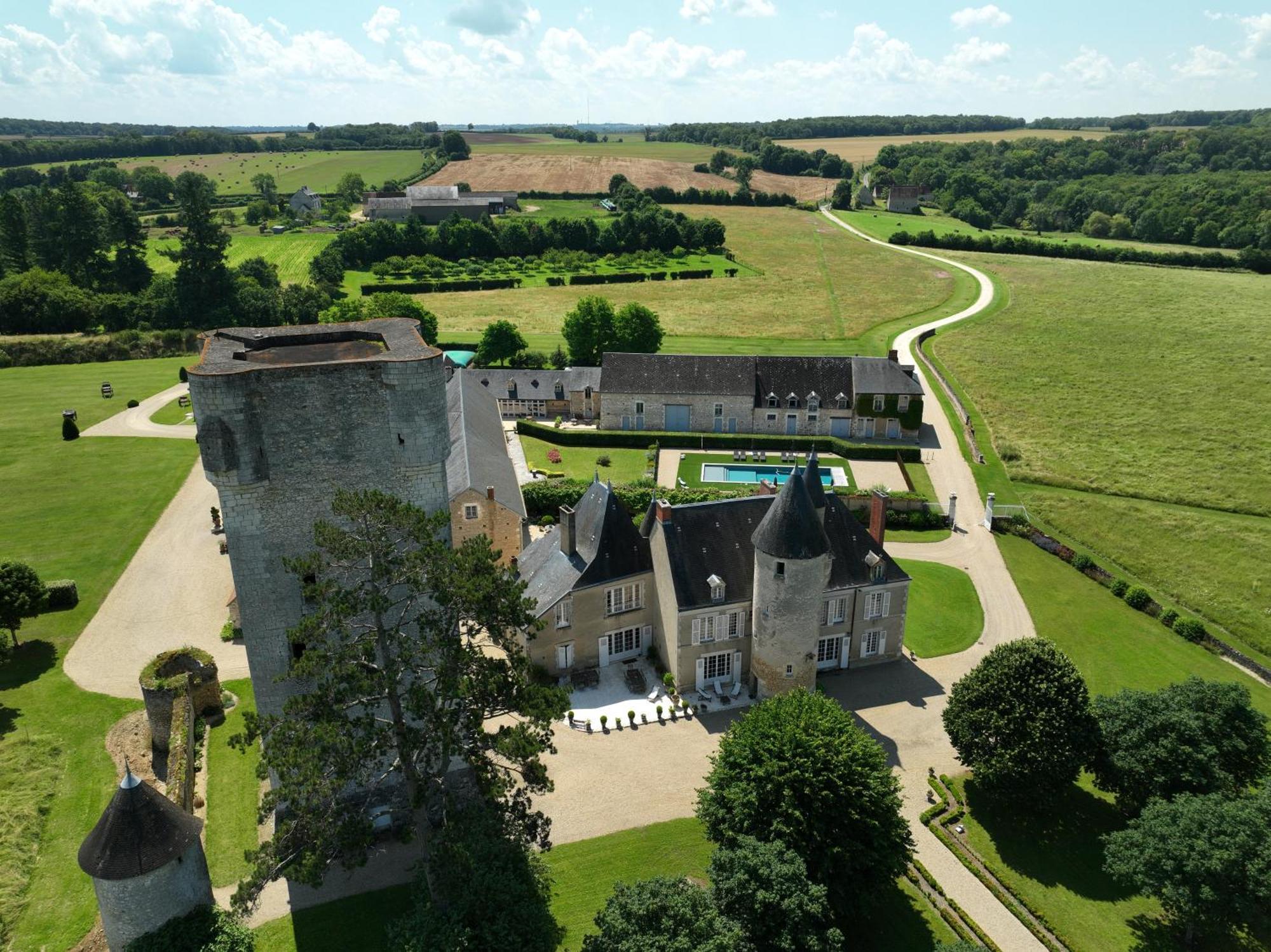 Chateau De Mazieres Tendu Exterior photo